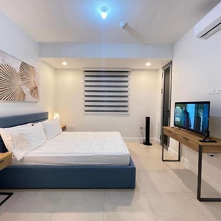Parkhurst Lux Condo Near Devon House Кингстон Экстерьер фото